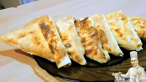 Пирожки из лаваша на сковороде - вкусный и быстрый завтрак из лаваша с сыром, яйцом и колбасой на сковороде в виде... 